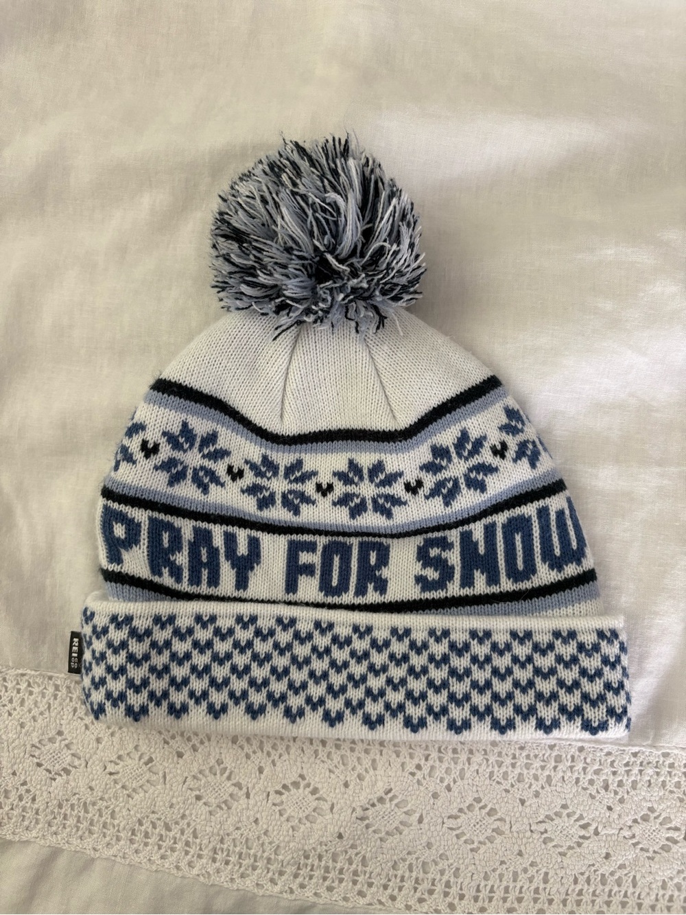 REI Pray For Snow beanie hat Ski Snowboard White blue Co-op Winter
